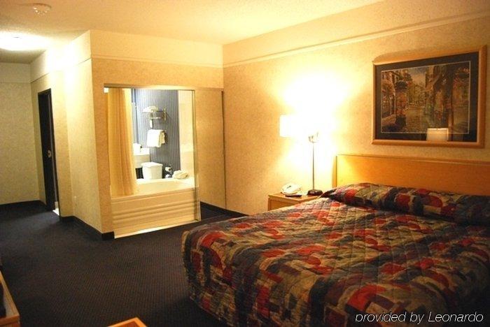 Concorde Inn Clinton Township Номер фото